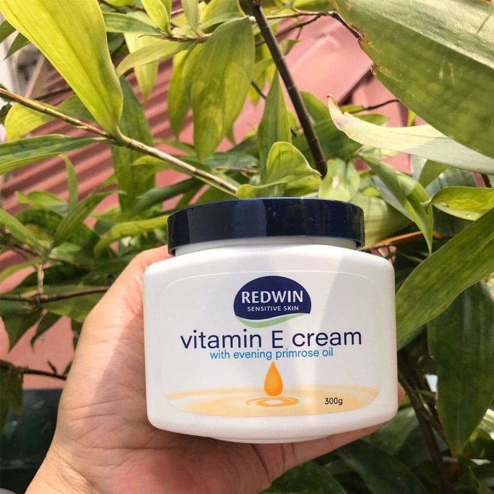 Kem Dưỡng Da Vitamin E Redwin