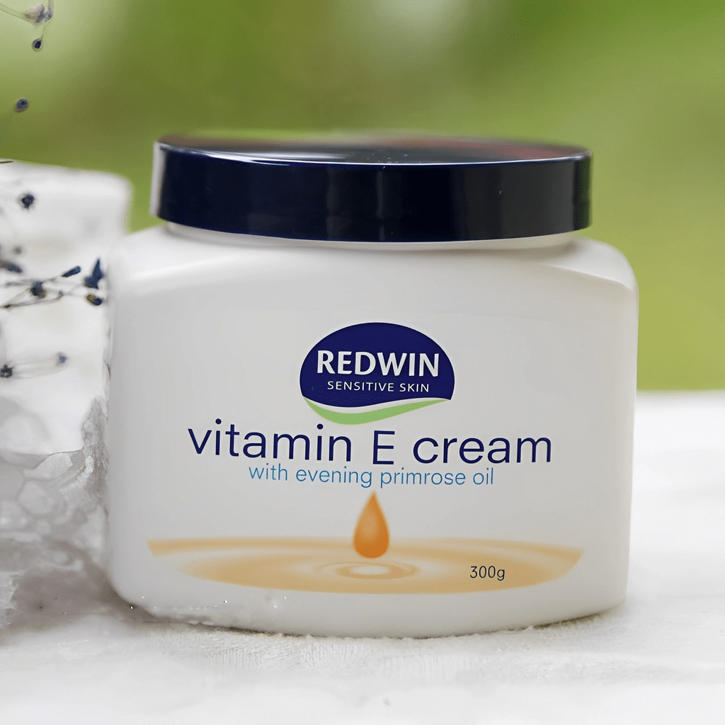 Kem Dưỡng Da Vitamin E Redwin