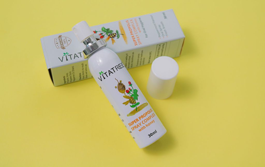 Xịt Trị Viêm Họng Vitatree