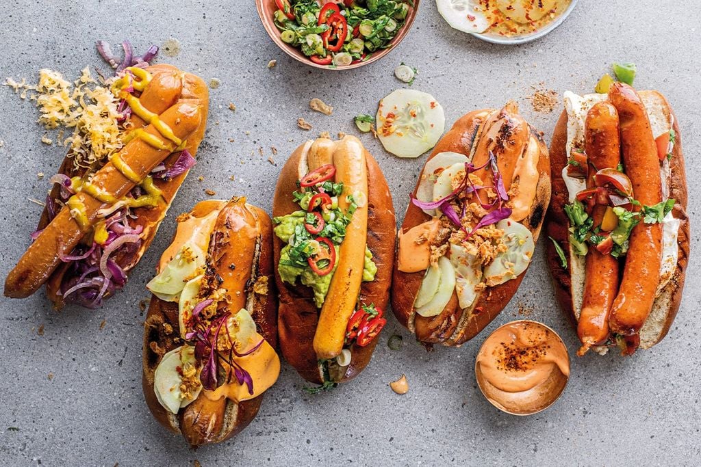 Xúc Xích Mỹ Hot Dog Wurstchen 6 Cây